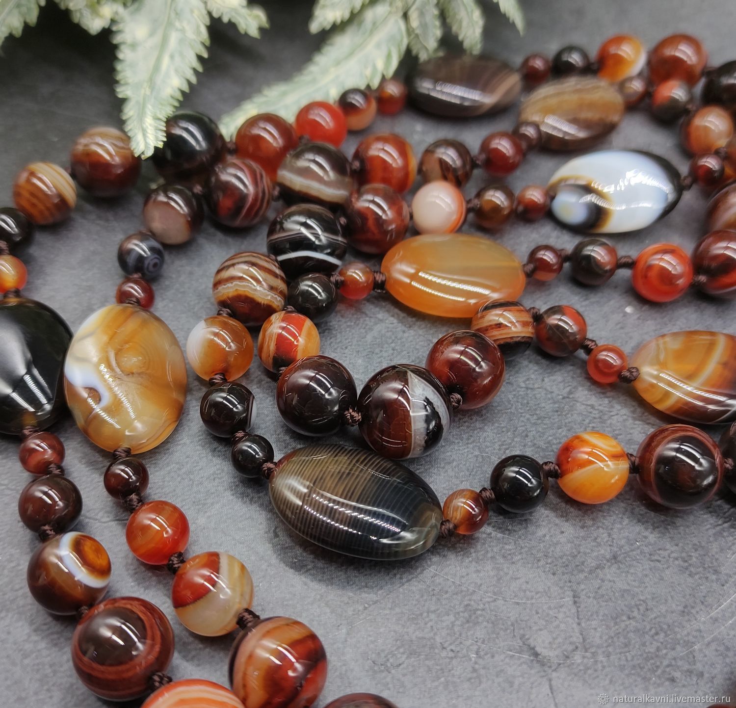 Длинные бусы натуральный камень сардоникс купить в интернет-магазине ...