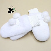 Аксессуары handmade. Livemaster - original item Selemeneva mink mitten gloves for women. White.. Handmade.