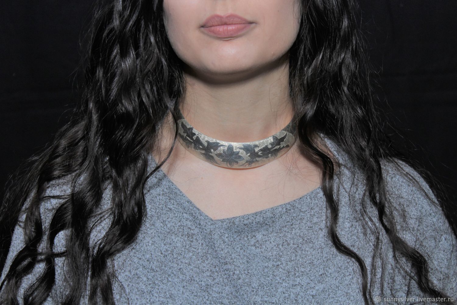 Minima Series Arc Choker necklace in brushed silver with ASH0003 coinage, Necklace, Yerevan,  Фото №1