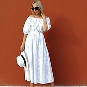 Белое с синими цветами платье миди с завязочками и кисточками длинный