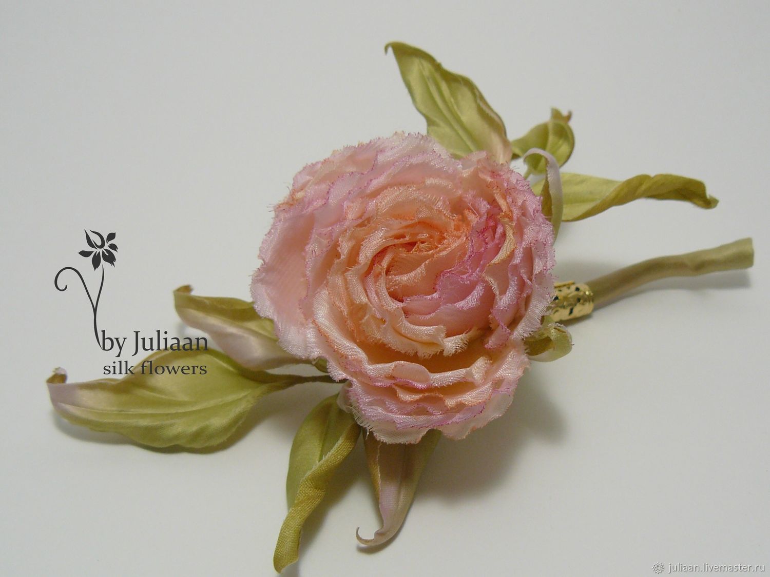 Цветы ручной работы. Цветы из шелка. Роза