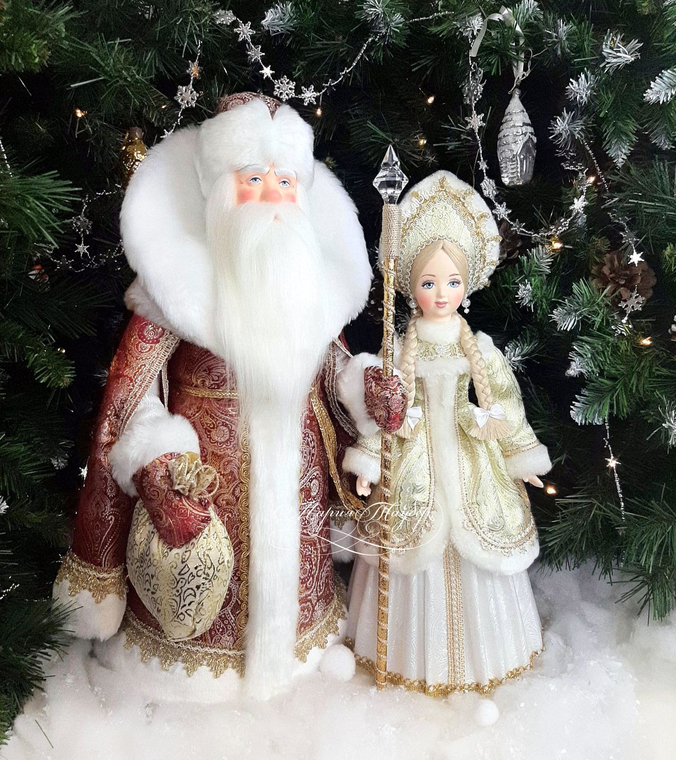 Светящиеся Деды Морозы и Снеговики