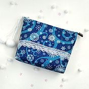 Сувениры и подарки handmade. Livemaster - original item A gift for March 8 A cosmetic bag with a pocket The snow is spinning. Handmade.