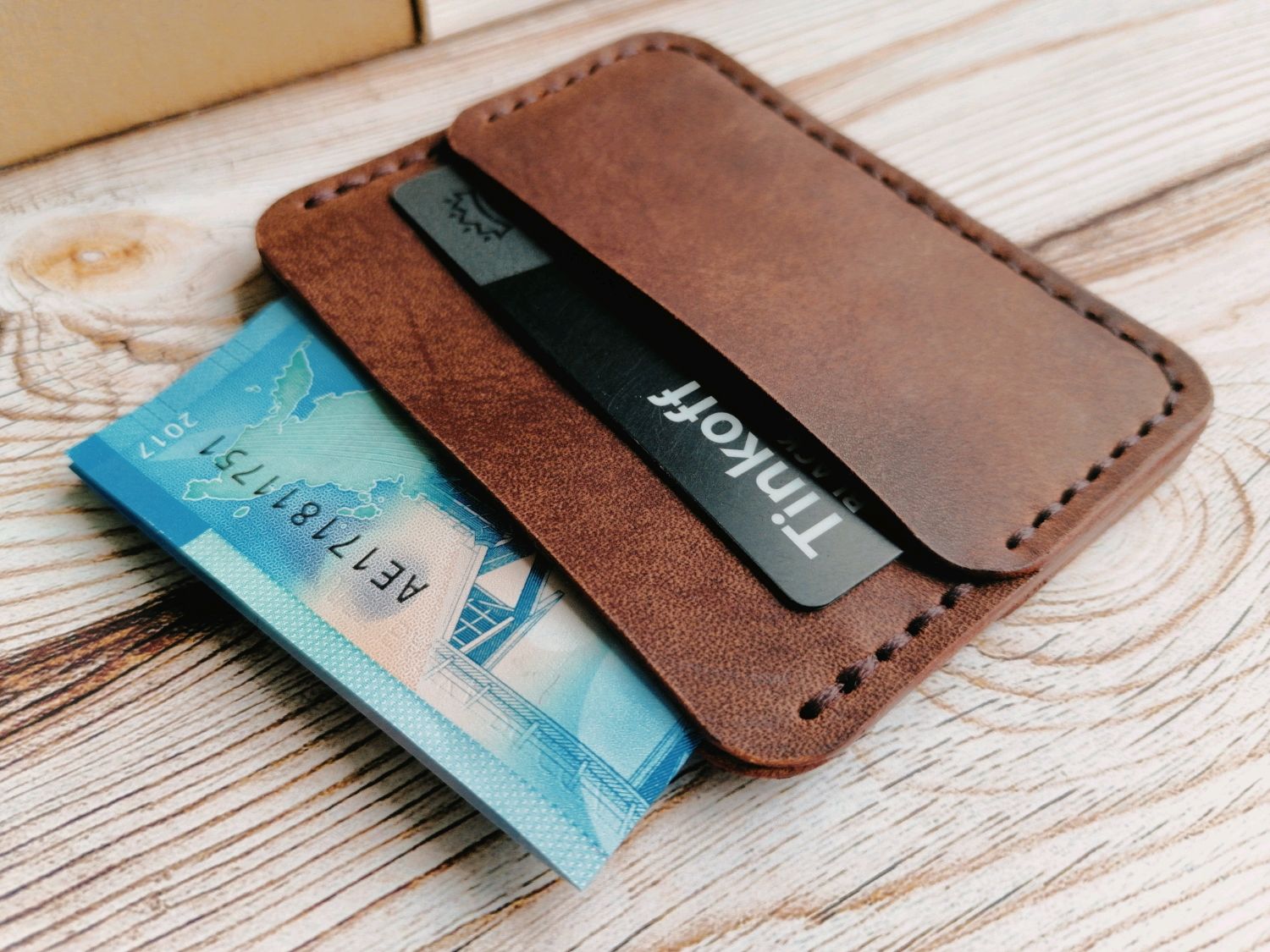 Cardholder. Кардхолдер Wrangler. Кошелек кардхолдер мужской. Кардхолдер one 1210. Кардхолдер тинькофф кожаный.