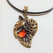 Украшения handmade. Livemaster - original item Leaf Pendant brass pendant with amber. Handmade.