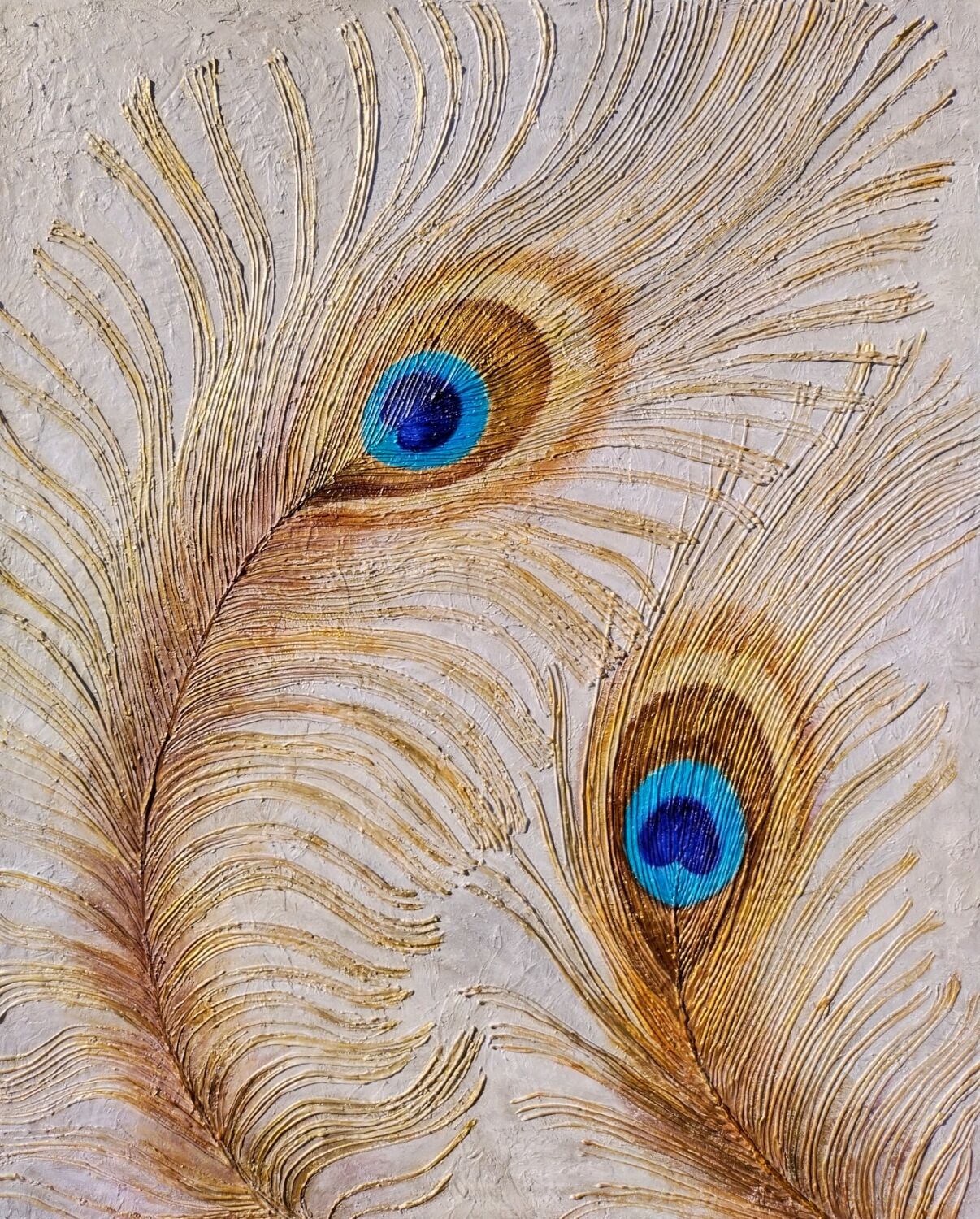 Картина перо павлина в интерьере