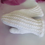 Аксессуары handmade. Livemaster - original item Knitted double mittens, white with neon thread.. Handmade.