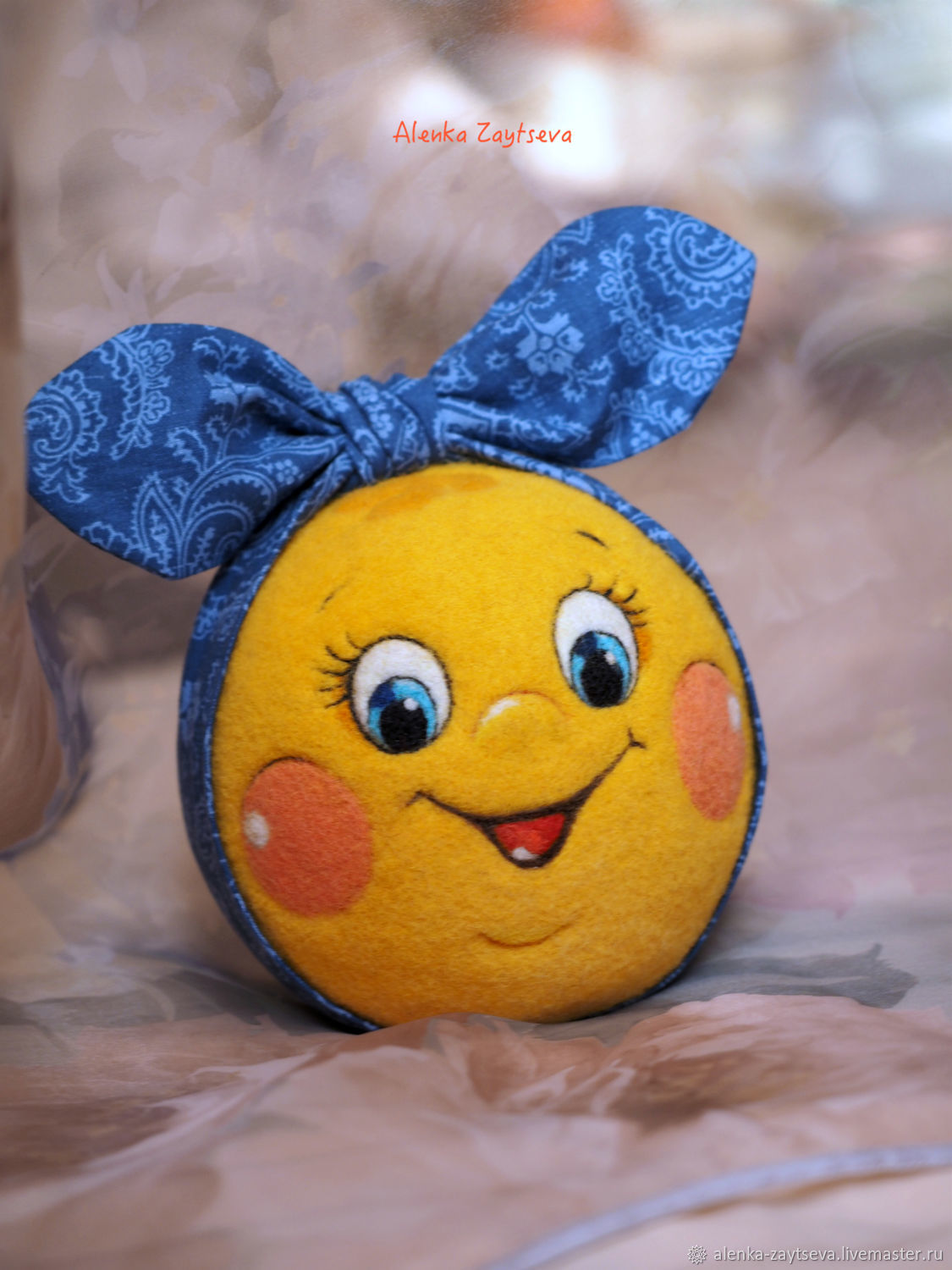 колобок везения крючком. колобок папье маше. вязание крючком колобок. колобок крючком. картинки в нескольких колобок.