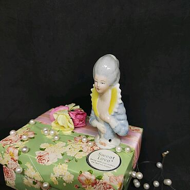 Винтаж ручной работы. Ярмарка Мастеров - ручная работа Винтаж: Антикварная куколка -половинка half-doll. Handmade.