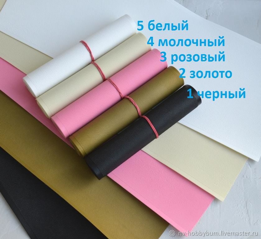 рукодельные куклы. инструменты для кукольного домика своими. материалы для рукоделия куклы. диван для кукол барби. набор для шитья игрушки для детей.