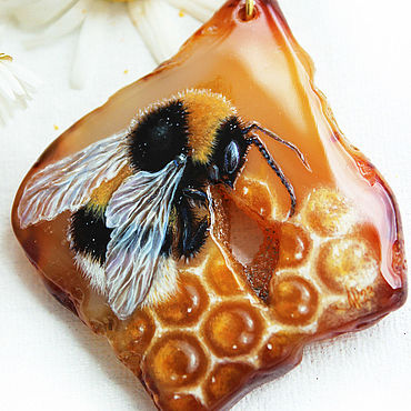 Пчеловодство для начинающих: с чего начать? Полезные советы