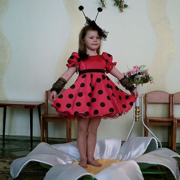 Костюм Ромашки для девочки: головной убор, платье (Россия)