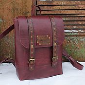 Поясная сумка из кожи и текстиля с ручной росписью и вышивкой беж