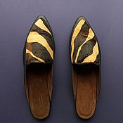 Ботинки с высокой шнуровкой (сапоги) на грубой подошве
