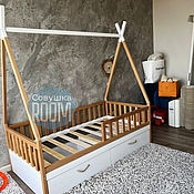 Мебель для детской: Кровать-домик с окошком