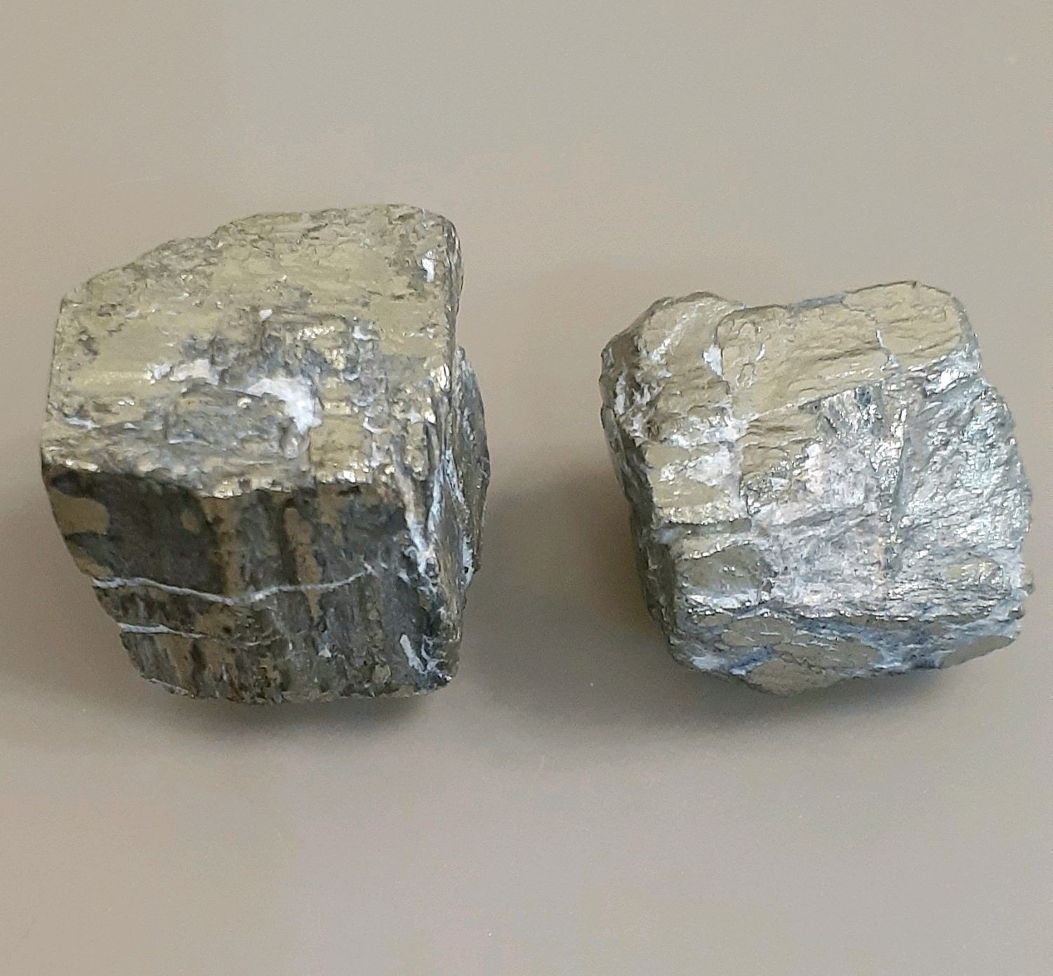 Пирит натуральный купить в интернет-магазине Ярмарка Мастеров по цене ...