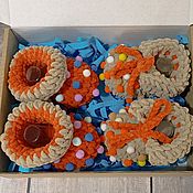 Работы для детей, handmade. Livemaster - original item Gift to a newborn: a set of velour yarn booties. Handmade.