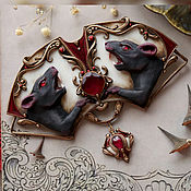 Necklace: 