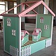 Bed - cabin is a fabulous place for a pleasant baby dreams. Making a canopy or veil will give warmth and comfort in the nursery. The difference in color and texture, perhaps due to manual R