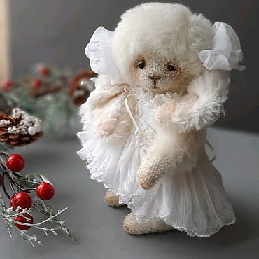 снежинки из бумаги с животными. снежинка фигура снеговика. снежинка зайчика. снежинка зайчика. снежинки из фанеры с зайчиками.