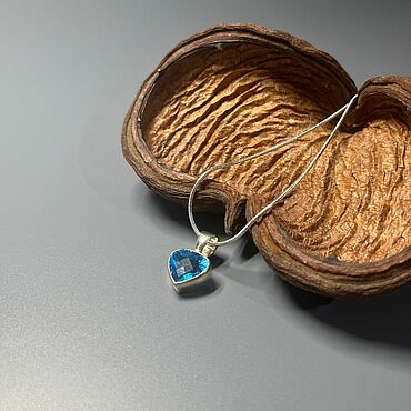 Украшения ручной работы. Ярмарка Мастеров - ручная работа Подвеска с топазом. Handmade.