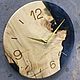 Настенные часы из слэба клена со смолой 28 см. Часы классические. FridayWood - мастерская мебели. Интернет-магазин Ярмарка Мастеров.  Фото №2