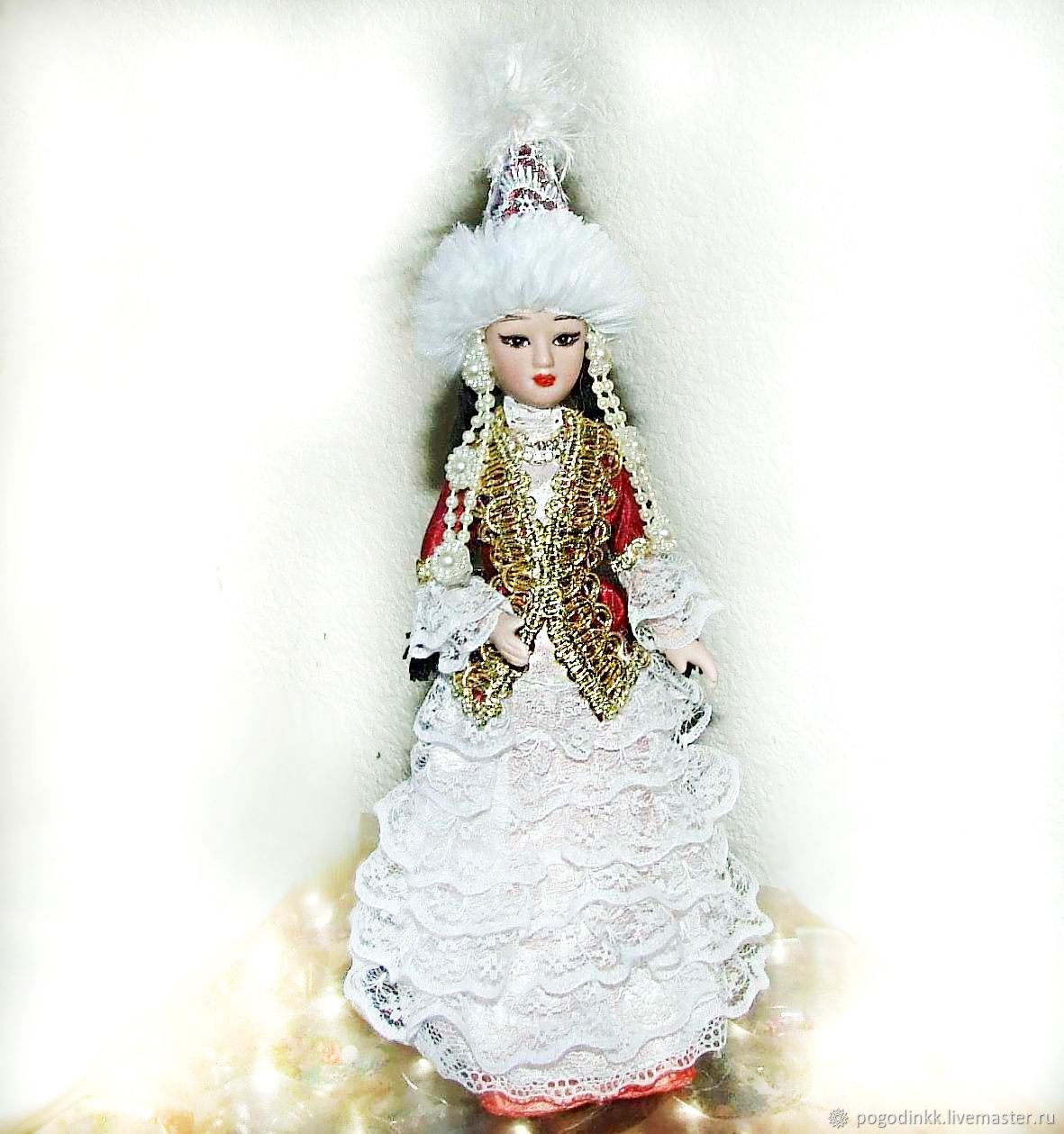 Кукла Казашка в подарочной коробке (45 см)