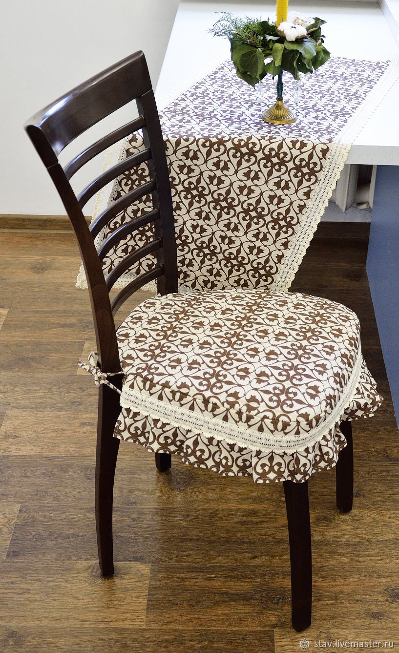  подушка сидушка на стул со спинкой,лен,кружево,коричневый .