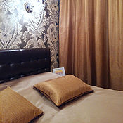 Для дома и интерьера handmade. Livemaster - original item Gold curtains with a bedspread and pillows for the bedroom. Handmade.
