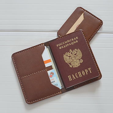 Сумки ручной работы. Ярмарка Мастеров - ручная работа Обложка для паспорта из натуральной кожи с тремя карманами ОП-0196. Handmade.