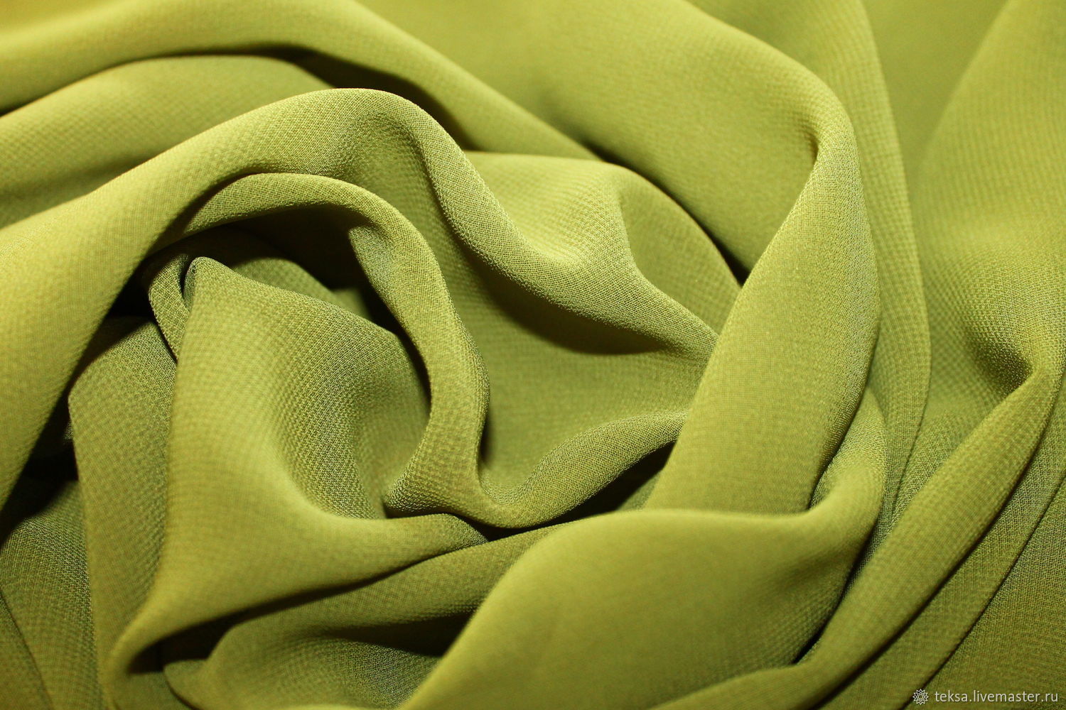 Цвет ткани. Chiffon ткань. Chiffon Green HM 05. Ткань шифон Chiffon Fabric. Оливковый цвет ткани.