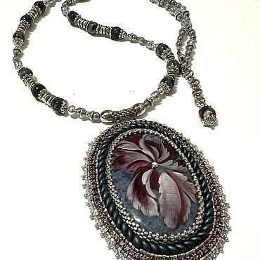 Украшения ручной работы. Ярмарка Мастеров - ручная работа Кулон: Виолетта. Handmade.
