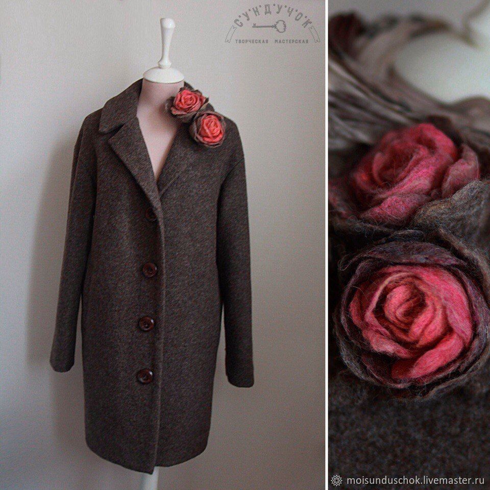 Тувинское пальто серебристое. Вязаные пальто из шерсти. Ярмарка мастеров пальто. Ирена левкович. Вязаное пальто с вышивкой.