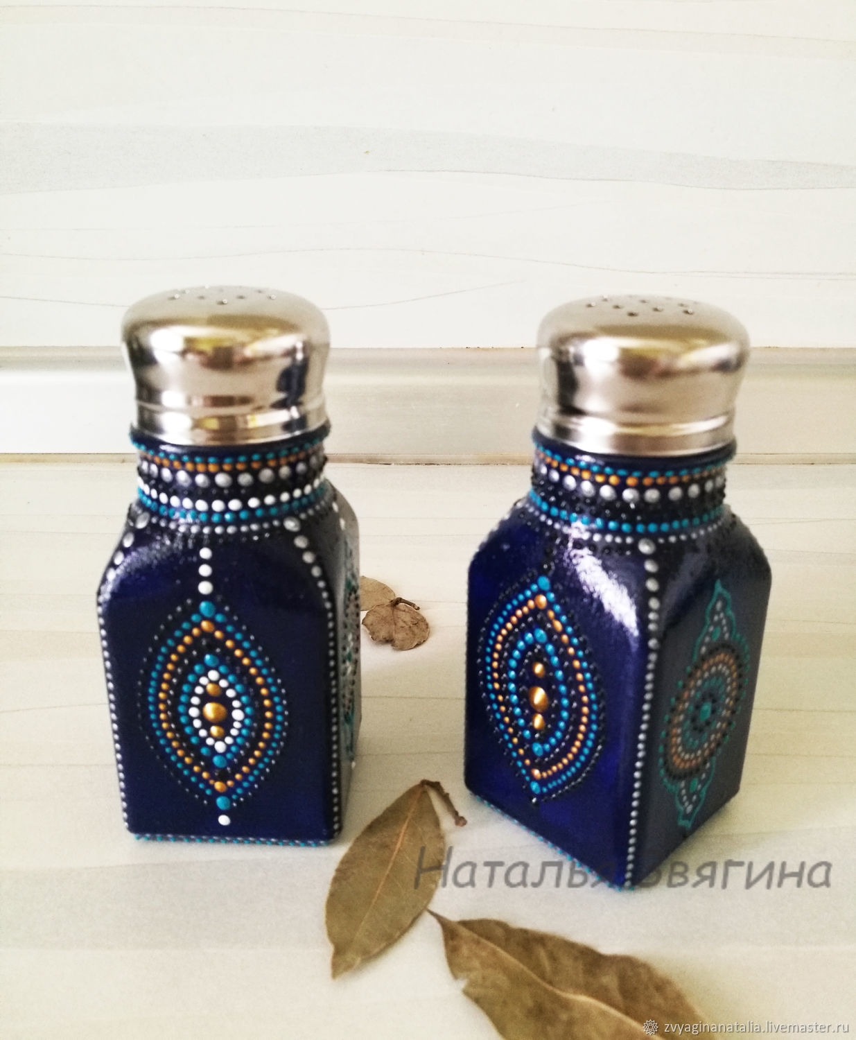 hand painted salt and pepper shakers