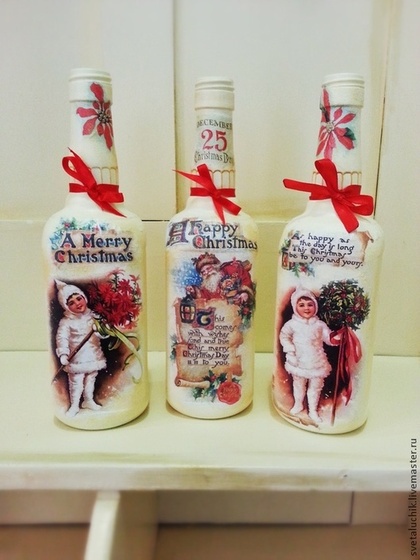 на следующих фото задняя часть каждой бутылки в порядке 1,2,3 слева направо соответственно