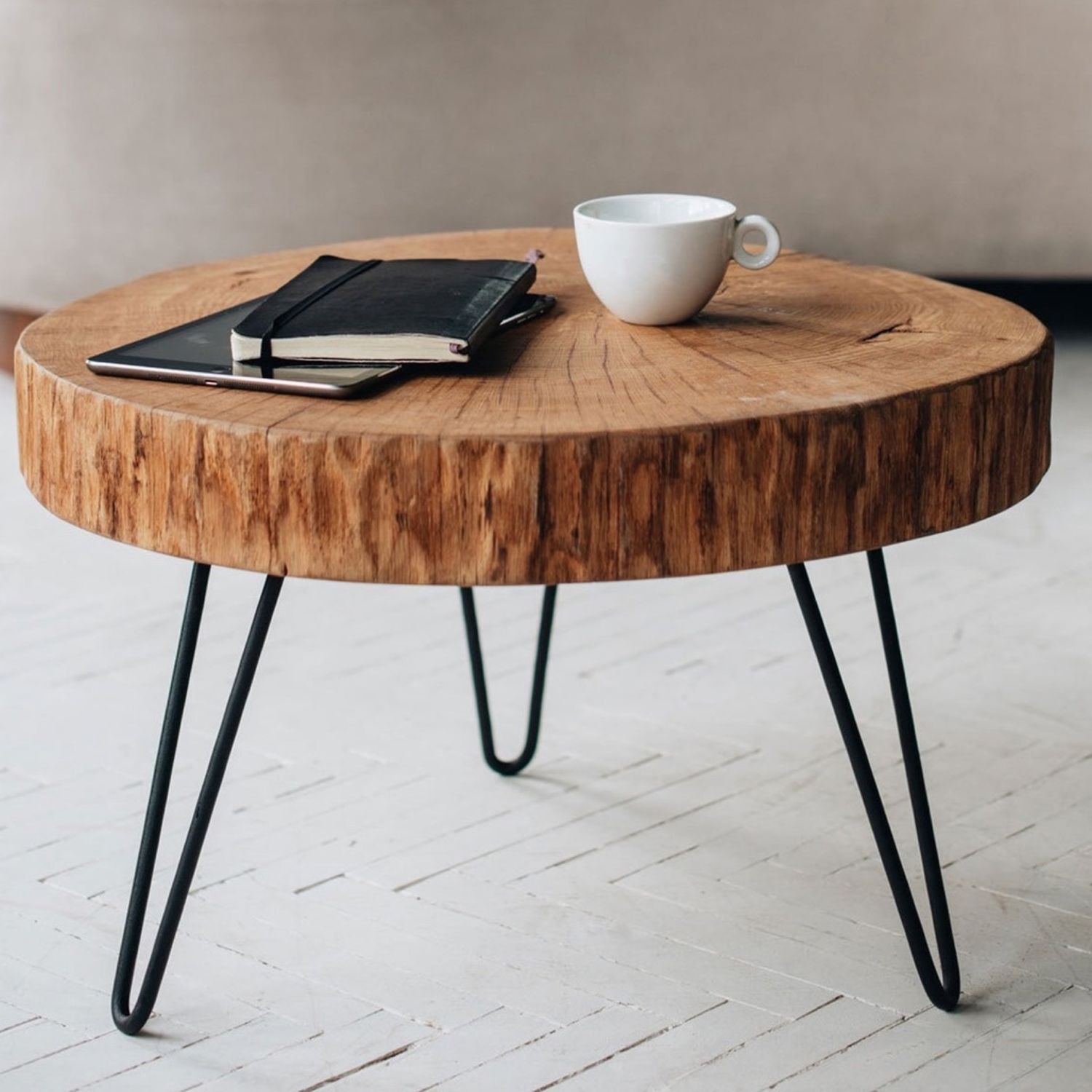 Кофейный столик из дуба