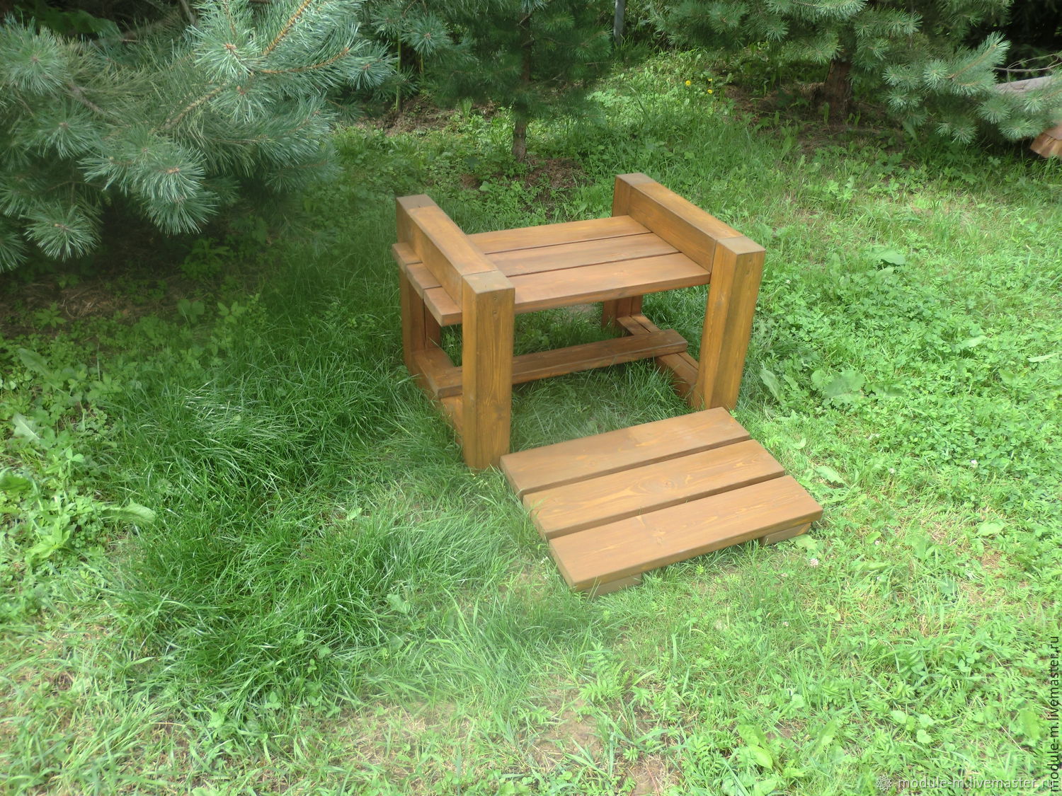 сделать маленькую скамейку из дерева