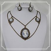 Субкультуры handmade. Livemaster - original item Jewelry set with cameos Girl (necklace 18h25 10 earrings 10) background si. Handmade.