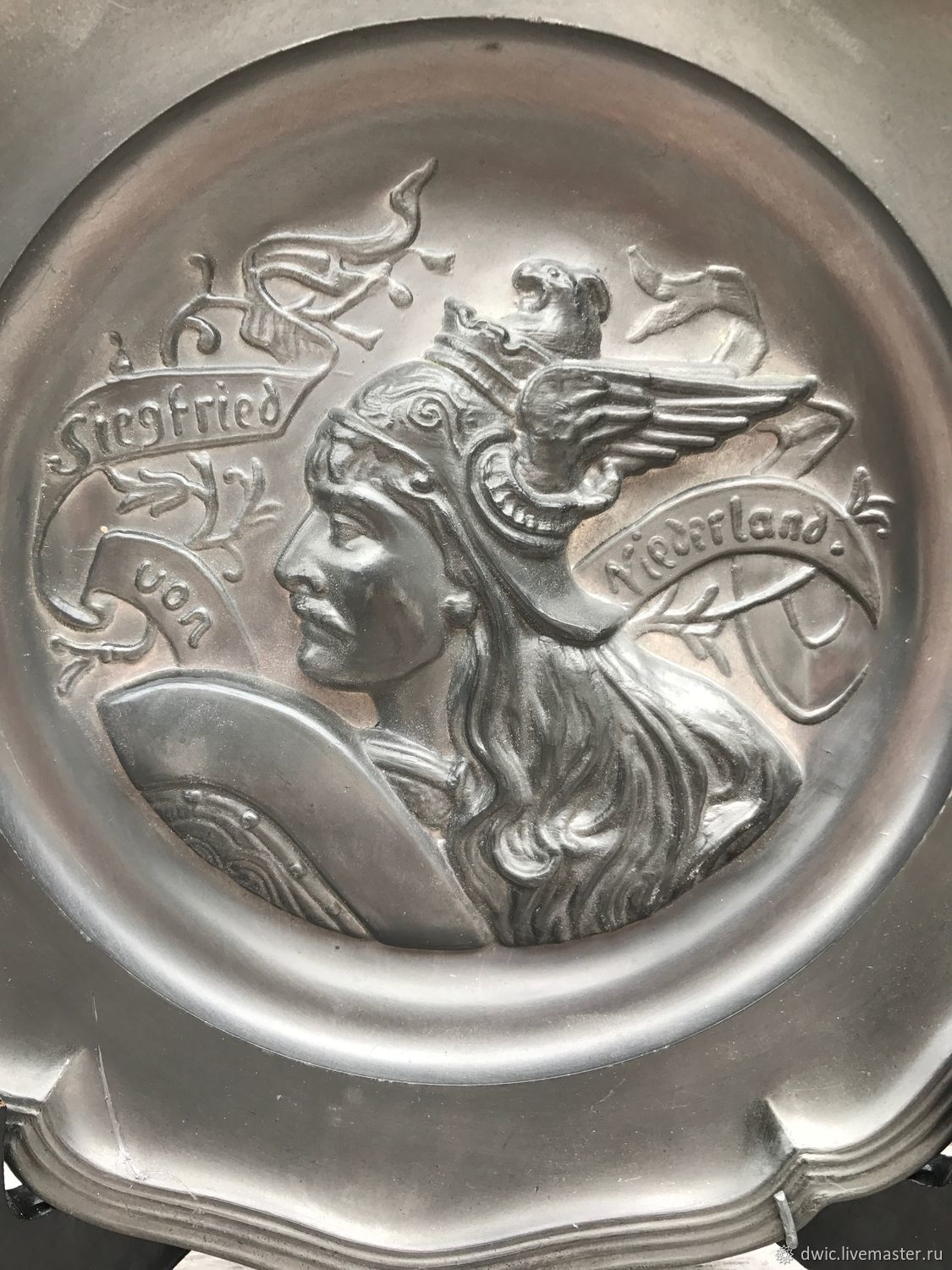 Pewter decorative wall plate "Siegfried" купить на Ярмарке Мастеров