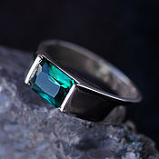 Украшения handmade. Livemaster - original item Silver signet ring with rectangular green quartz. Handmade.