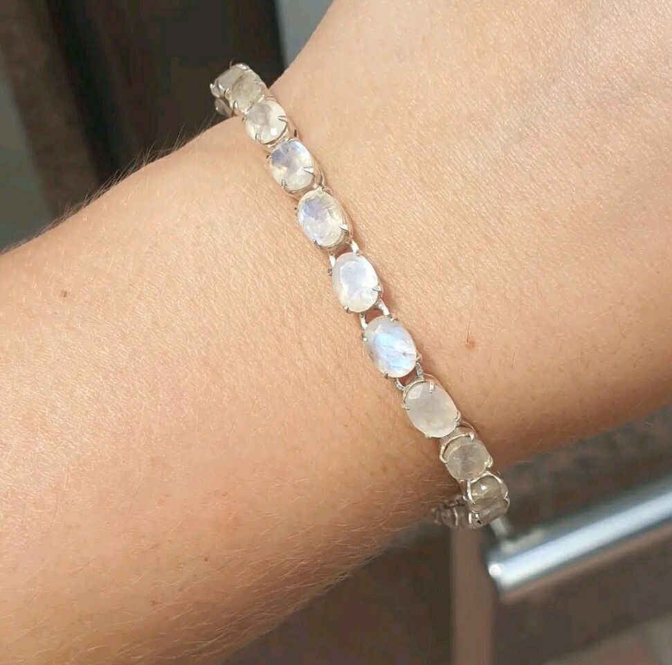 Браслет с Лунным камнем в интернет-магазине Ярмарка Мастеров по цене ...