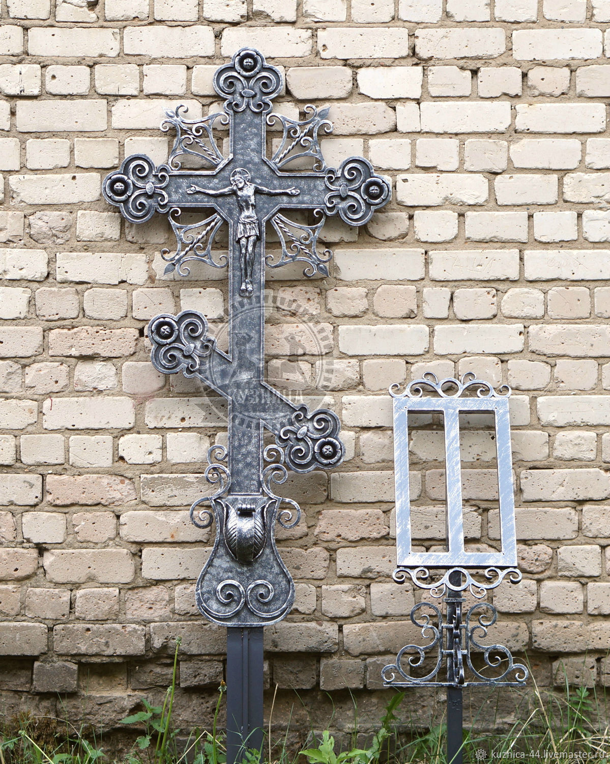 Образцы крестов на могилу из металла фото