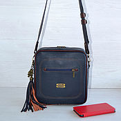 Женская кожаная сумка-торбочка
