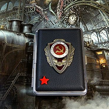 Сувениры и подарки ручной работы. Ярмарка Мастеров - ручная работа Портсигар знак СССР 14 шт. 85 мм "Отличный минёр". Handmade.
