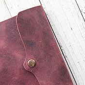 Канцелярские товары handmade. Livemaster - original item Notebook made of genuine leather in the color of Bordeaux. Handmade.