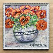 Картины и панно handmade. Livemaster - original item Painting red poppies in a vase on gold 
