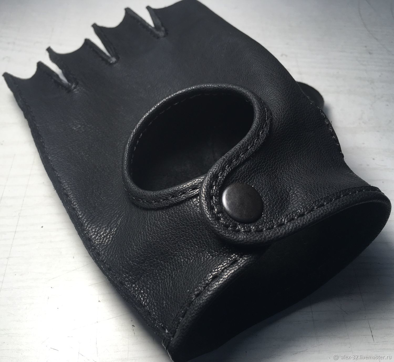 "Cobra black" митенки кожаные мужские в интернет-магазине Ярмарка ...