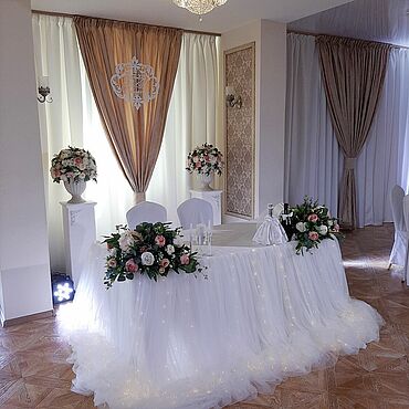 Аренда банкетного текстиля на свадьбу, для мероприятий в Москве.