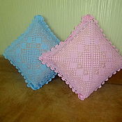 Для дома и интерьера handmade. Livemaster - original item A crocheted pillow cover in filet fishnet. Handmade.