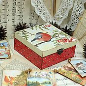 Сувениры и подарки handmade. Livemaster - original item New Year`s box with a garland of 8 flags. Handmade.
